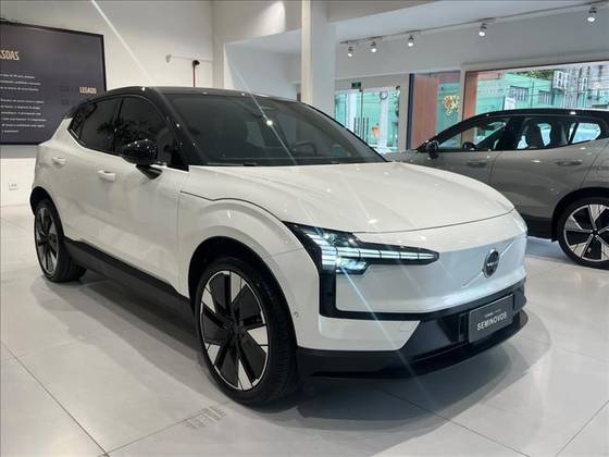 VOLVO EX30 69 KW ELÉTRICO ULTRA