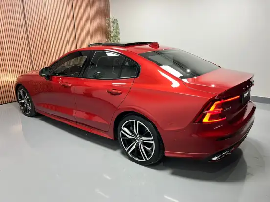 VOLVO-S60-2019