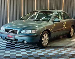 VOLVO S60 2.0 T TURBO GASOLINA 4P AUTOMÁTICO VOLVO S60 2.0 T TURBO GASOLINA 4P AUTOMÁTICO