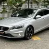 VOLVO V40 2.0 T5 R DESIGN TURBO GASOLINA 4P AUTOMÁTICO VOLVO V40 2.0 T5 R DESIGN TURBO GASOLINA 4P AUTOMÁTICO