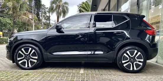 VOLVO-XC40-1.5 T5 RECHARGE MOMENTUM GEARTRONIC VOLVO-XC40-2021