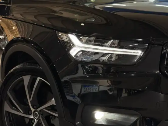 VOLVO-XC40-1.5 T5 RECHARGE R-DESIGN GEARTRONIC VOLVO-XC40-2021