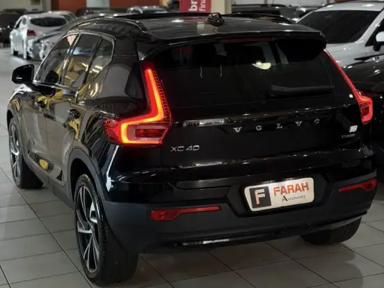 VOLVO-XC40-1.5 T5 RECHARGE R-DESIGN GEARTRONIC VOLVO-XC40-2021