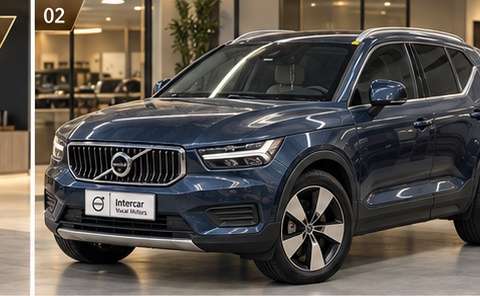 VOLVO-XC40-2022