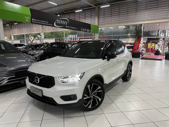 VOLVO XC40 1.5 T5 RECHARGE R-DESIGN GEARTRONIC