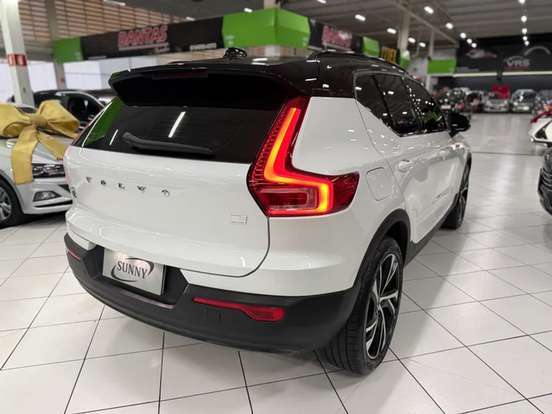 VOLVO-XC40-1.5 T5 RECHARGE R-DESIGN GEARTRONIC VOLVO-XC40-2020