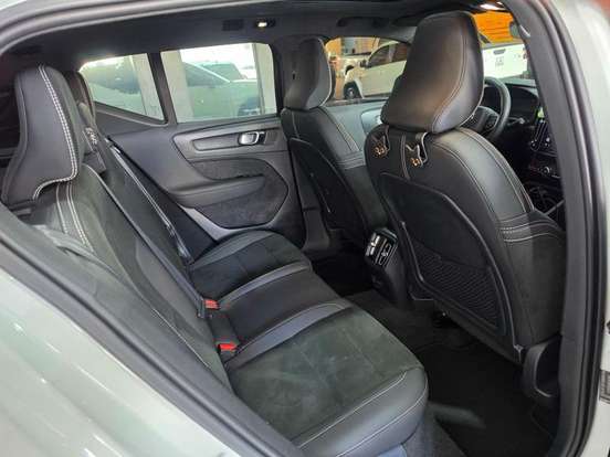 VOLVO-XC40-P6 RECHARGE ELECTRIC PLUS AWD VOLVO-XC40-2022