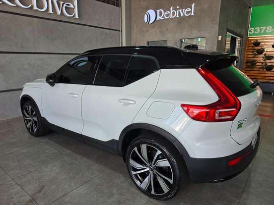 VOLVO-XC40-P6 RECHARGE ELECTRIC PLUS AWD VOLVO-XC40-2022