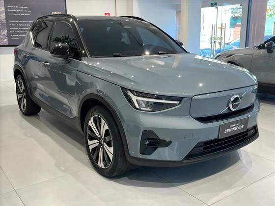 VOLVO XC40 P6 RECHARGE ELECTRIC PLUS
