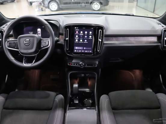 VOLVO-XC40-P8 RECHARGE TWIN ELECTRIC ULTIMATE AWD VOLVO-XC40-2023