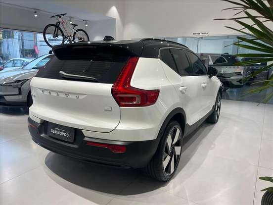 VOLVO-XC40-P8 RECHARGE TWIN ELECTRIC ULTIMATE AWD VOLVO-XC40-2023