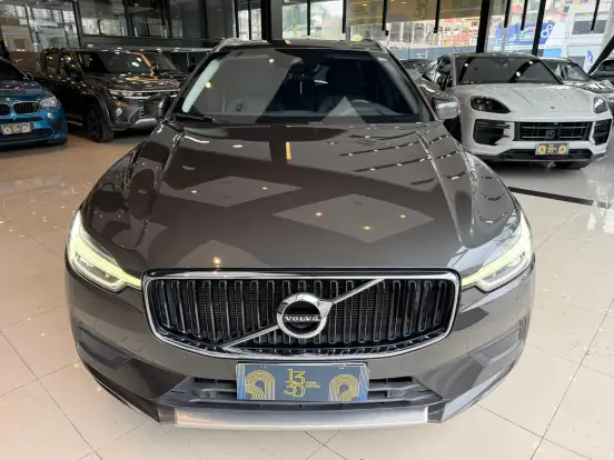 VOLVO-XC60-2019