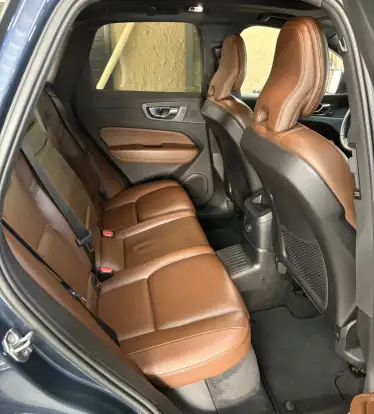 VOLVO-XC60-2.0 T8 HYBRID MOMENTUM AWD GEARTRONIC VOLVO-XC60-2020