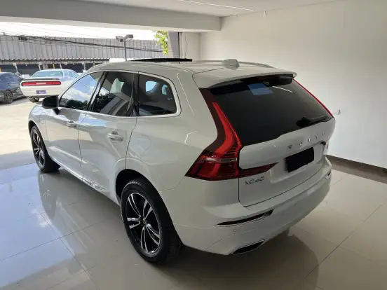 VOLVO-XC60-2.0 T8 HYBRID MOMENTUM AWD GEARTRONIC VOLVO-XC60-2021