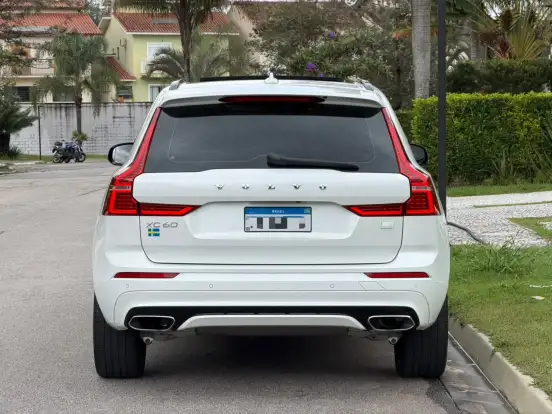 VOLVO-XC60-2.0 T8 HYBRID R-DESIGN AWD GEARTRONIC VOLVO-XC60-2021