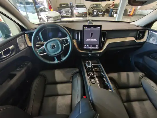 VOLVO-XC60-2.0 T8 PHEV ULTRA AWD GEARTRONIC VOLVO-XC60-2025