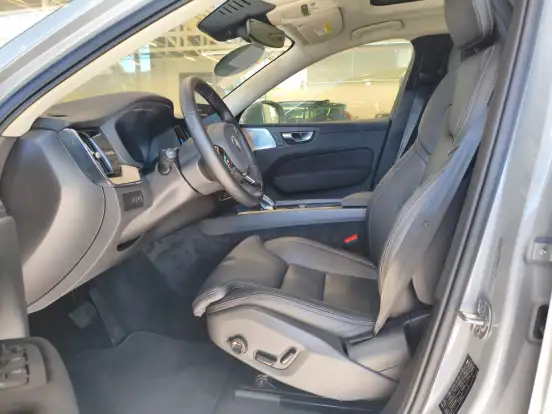 VOLVO-XC60-2.0 T8 PHEV ULTRA AWD GEARTRONIC VOLVO-XC60-2025
