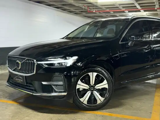 VOLVO-XC60-2024
