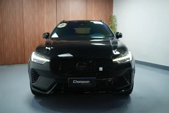 VOLVO-XC60-2023