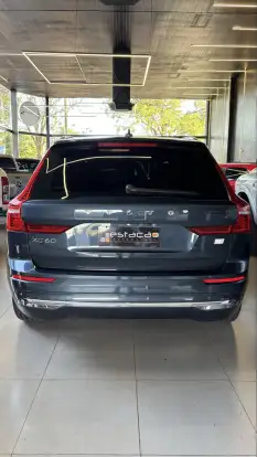 VOLVO-XC60-2022