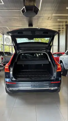 VOLVO-XC60-2022