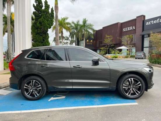 VOLVO-XC60-2.0 D5 DIESEL MOMENTUM AWD GEARTRONIC VOLVO-XC60-2019