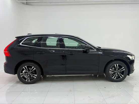 VOLVO-XC60-2.0 T5 GASOLINA MOMENTUM AWD GEARTRONIC VOLVO-XC60-2017