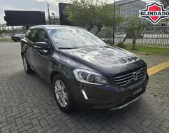 VOLVO XC60 2.0 T5 MOMENTUM GASOLINA 4P AUTOMÁTICO VOLVO XC60 2.0 T5 MOMENTUM GASOLINA 4P AUTOMÁTICO