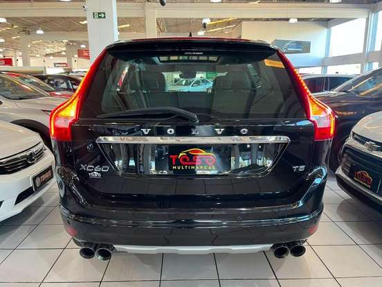 VOLVO-XC60-2.0 T5 MOMENTUM GASOLINA 4P AUTOMÁTICO VOLVO-XC60-2017