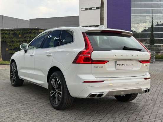VOLVO-XC60-2.0 T8 HYBRID MOMENTUM AWD GEARTRONIC VOLVO-XC60-2019