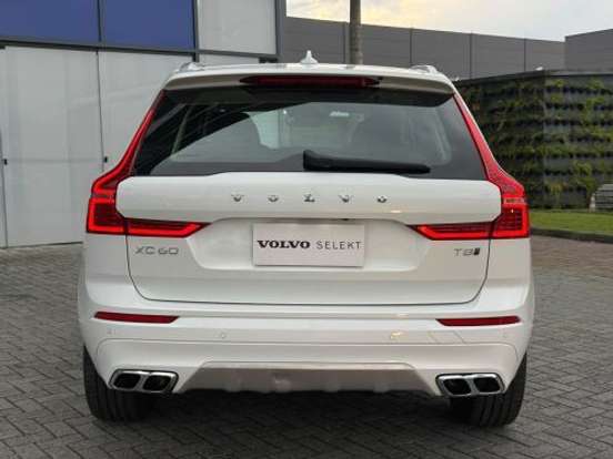 VOLVO-XC60-2.0 T8 HYBRID MOMENTUM AWD GEARTRONIC VOLVO-XC60-2019
