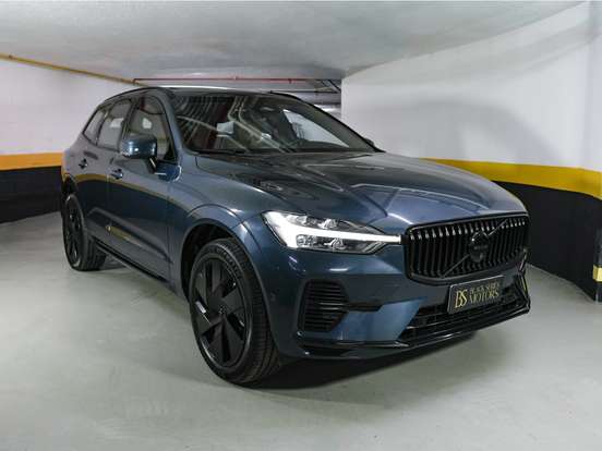 VOLVO-XC60-2023