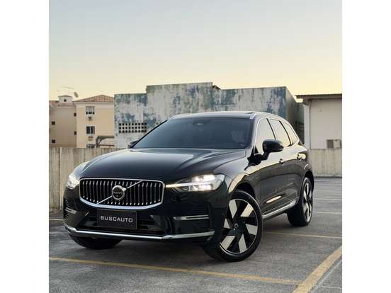 VOLVO-XC60-2024