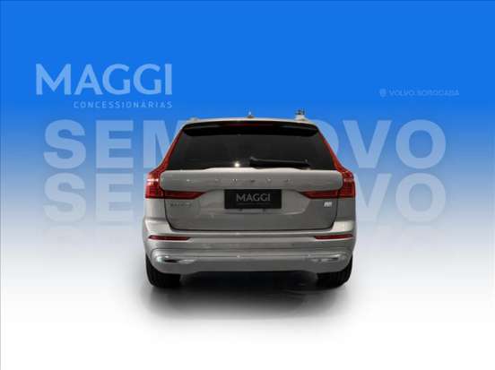 VOLVO-XC60-2023