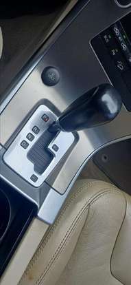 VOLVO-XC60-2010