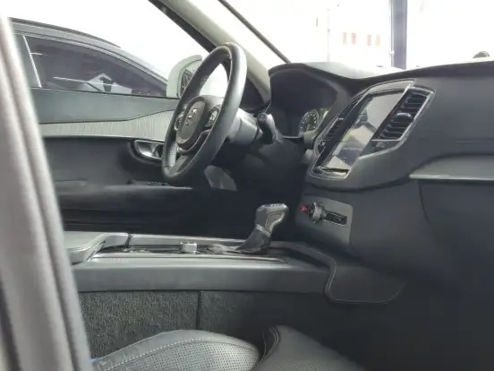 VOLVO-XC90-2.0 INSCRIPTION TURBO GASOLINA 4P 4X4 AUTOMÁTICO VOLVO-XC90-2016