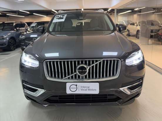 VOLVO-XC90-2023