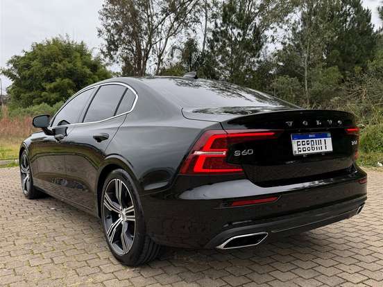 VOLVO-S60-2.0 T5 INSCRIPTION GASOLINA 4P AUTOMÁTICO VOLVO-S60-2019