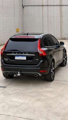 VOLVO-XC60-2016
