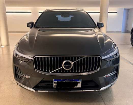 VOLVO-XC60-2021