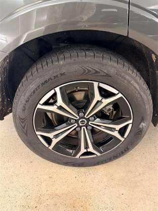 VOLVO-XC60-2021