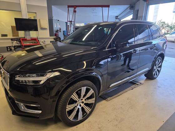 VOLVO XC90 2.0 D5 DIESEL INSCRIPTION AWD GEARTRONIC