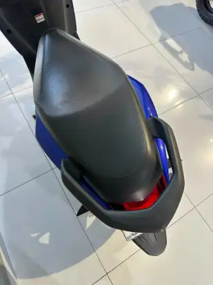 YAMAHA-FLUO 125 ABS-2024