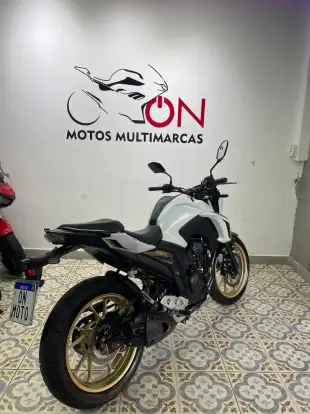 YAMAHA-FZ25 FAZER ABS-2024