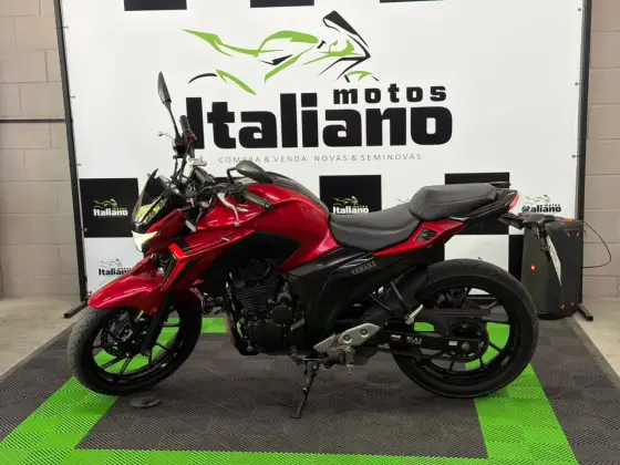 YAMAHA FZ25 FAZER CONNECTED ABS 