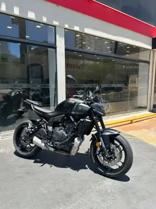 YAMAHA-MT-07 CONNECTED ABS-2026