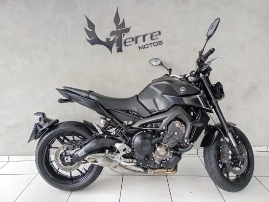 YAMAHA-MT-09-2023