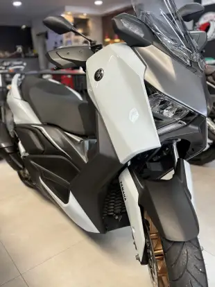YAMAHA-XMAX 300 CONNECTED ABS YAMAHA-XMAX 300 CONNECTED ABS-2026
