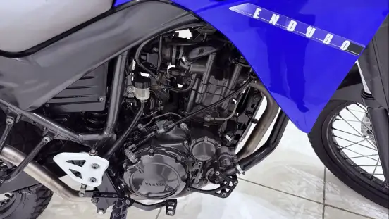 YAMAHA-XT 660R-2011