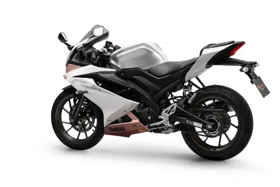 YAMAHA-YZF R15-2026